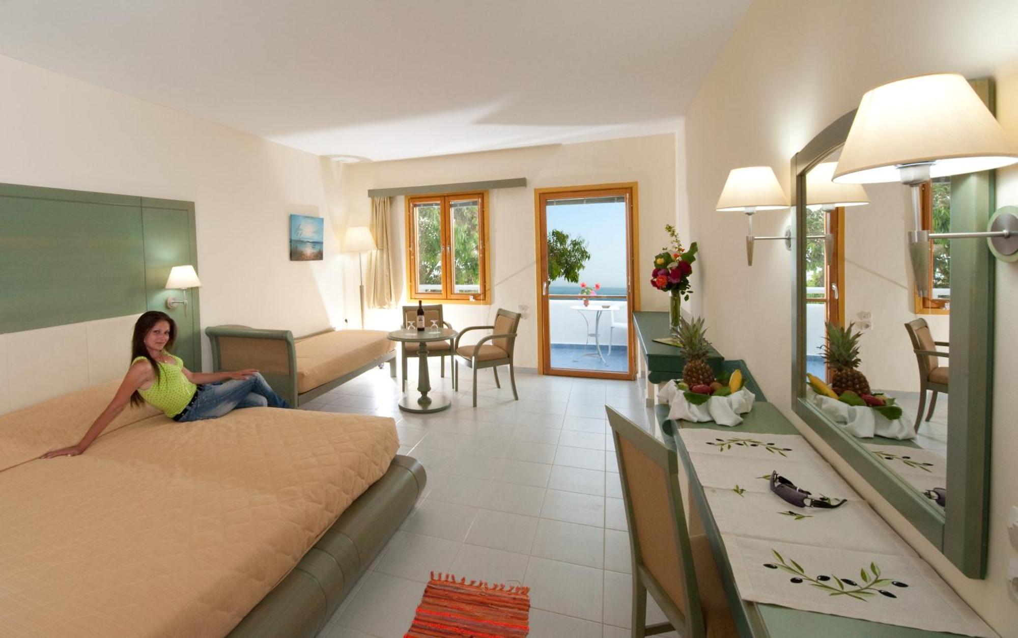 Kalypso Cretan Village Resort & Spa Plakias Room photo